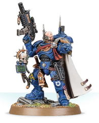 Primaris Captain in Phobos Armour | Dumpster Cat Games
